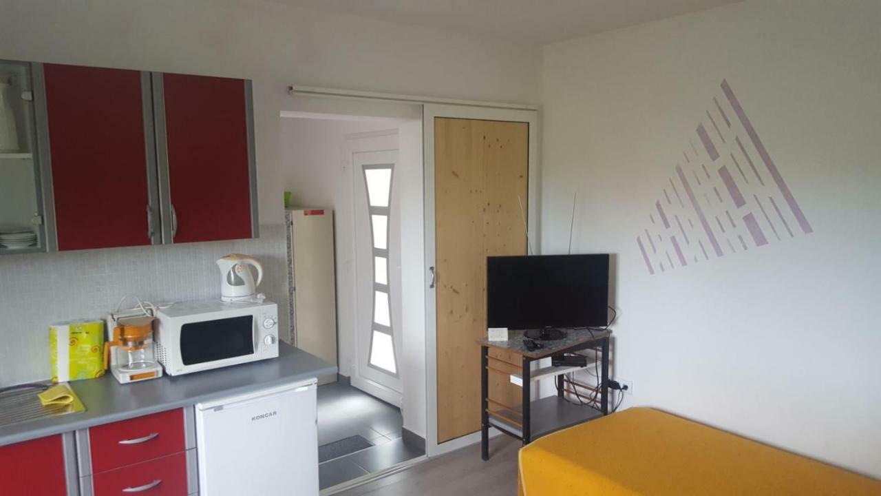 ורסי Apartment Brigitte מראה חיצוני תמונה